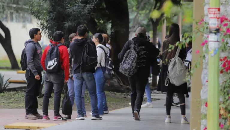 Iniciativa sobre pensiones afectará a los más jóvenes, señalan