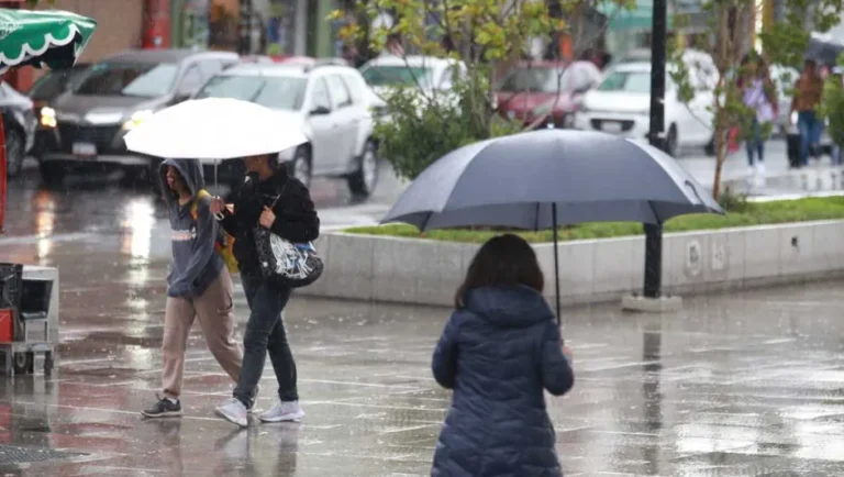 Prevén lluvias y bajas temperaturas en Nuevo León