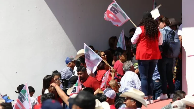 Se registran aspirantes del PRI para alcaldías de Nuevo León