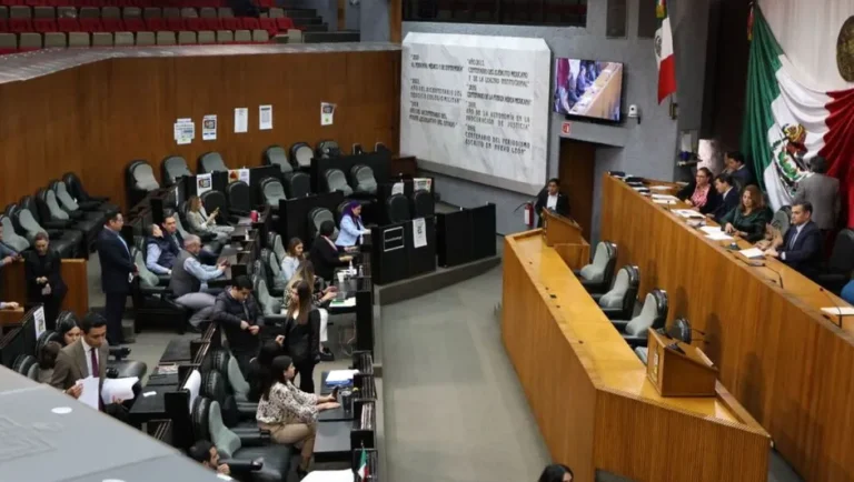 Diputados de NL reducen su jornada laboral para irse a campañas electorales