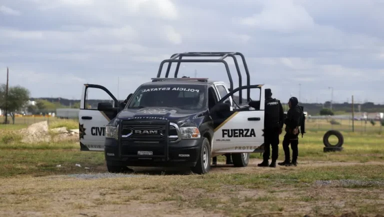 Atacan delincuentes a Fuerza Civil en Higueras, Nuevo León