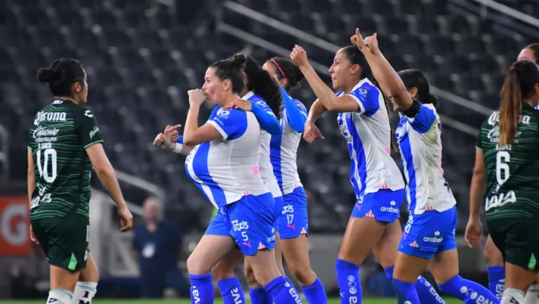 Rayadas vence 6-0 a Santos en la Liga MX Femenil