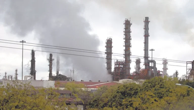 NASA y UANL presentan estudio sobre contaminación ambiental de Cadereyta