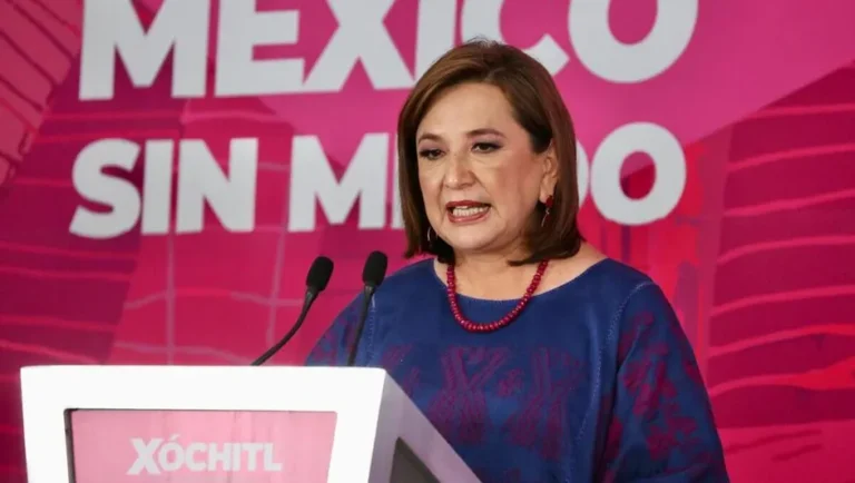 Xóchitl Gálvez reta a AMLO a publicar informes de Pemex