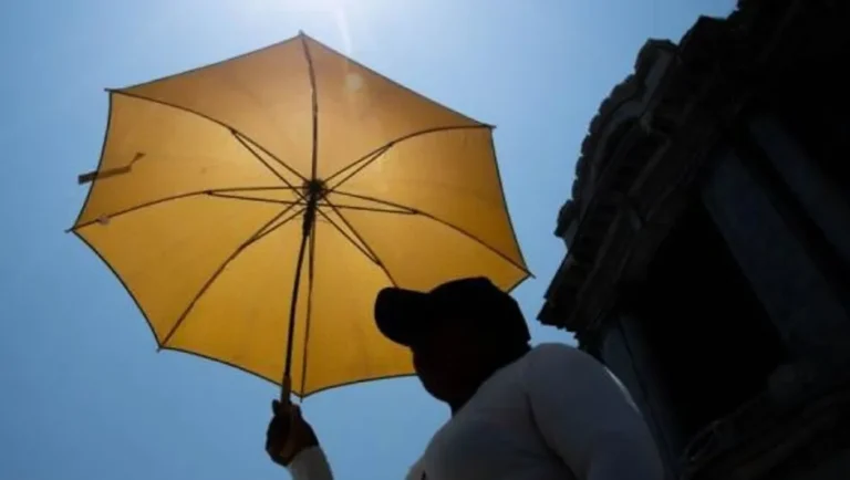 Pronostican temperaturas cálidas y fuertes vientos para este viernes en NL