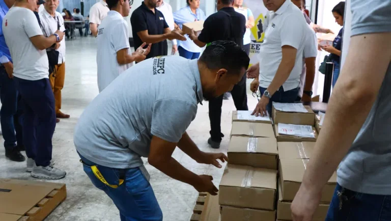 Aprueban diseño de boletas para urnas electrónicas en casillas especiales