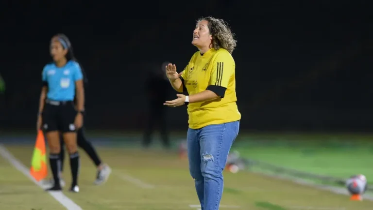 Tigres femenil busca mejorar en las semifinales de ida ante el América