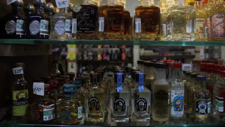 Tequileras denuncian el uso de certificación falsa