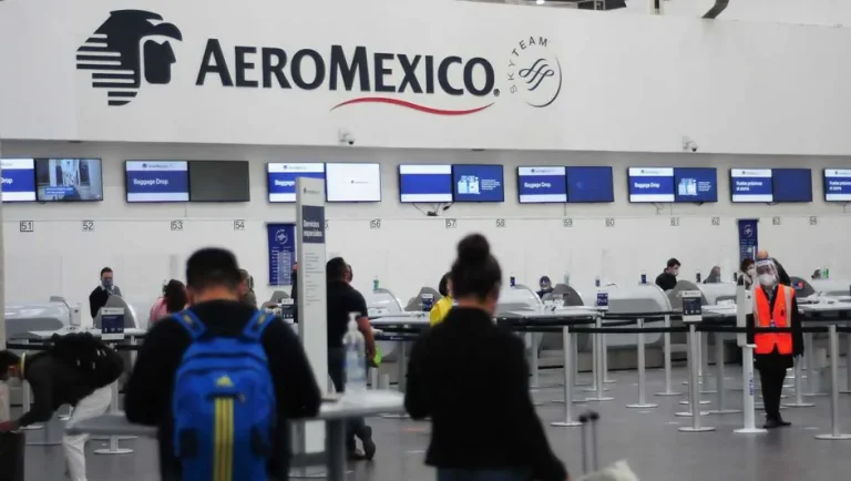 Aeroméxico, entre las 5 aerolíneas más puntuales del mundo