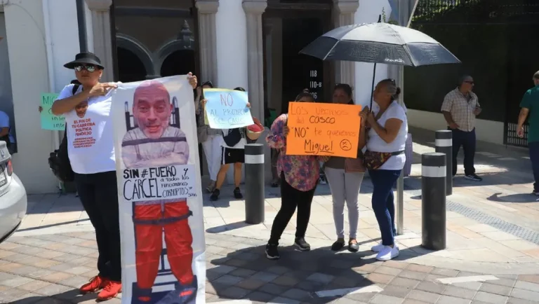 Protestan en San Pedro contra construcciones de mayor altura previo a aval de Cabildo