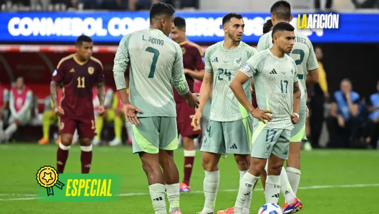 La Selección mexicana y su renovación generacional simulada