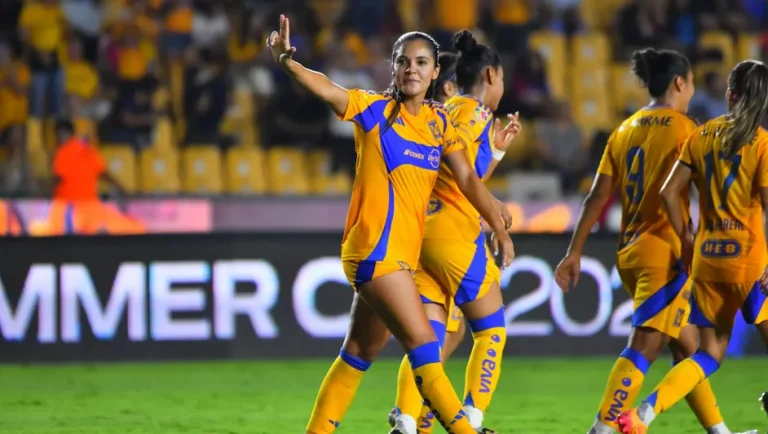 Tigres logra el triunfo tras vencer 4-2 al Pachuca en la Summer Cup