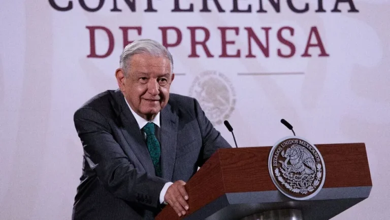 Inicia López Obrador grabación de spots para su último Informe de Gobierno