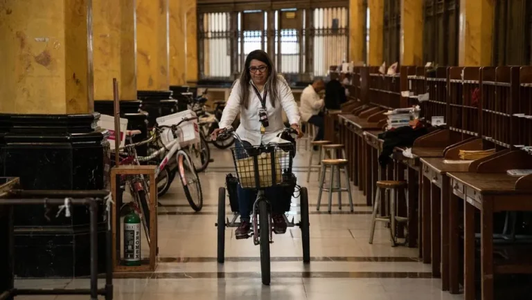 Qué pasará cuando ya no llegue el correo al Palacio Postal