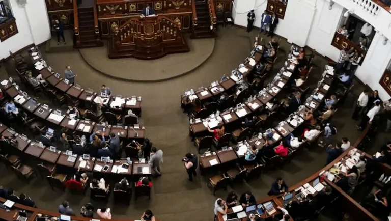 Sala Regional ratifica siete diputaciones plurinominales a Morena en CdMx