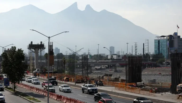 Reabrirán carriles exprés de Constitución el próximo domingo