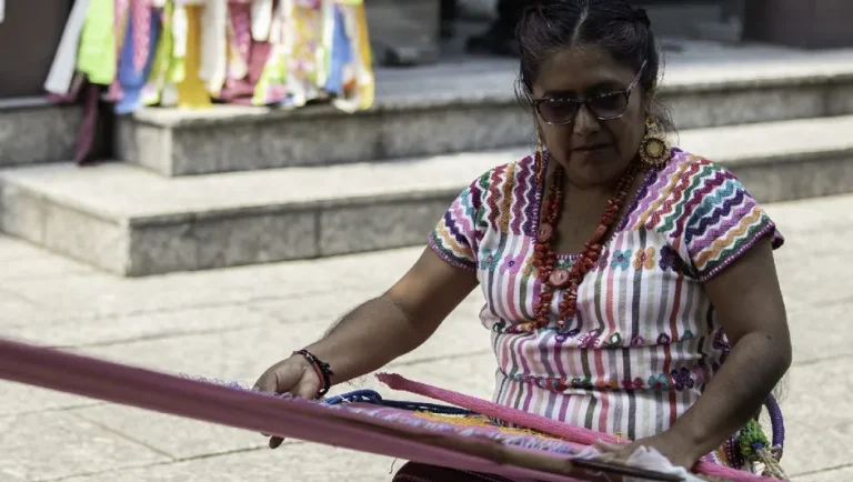 Más de 70 mil personas en Nuevo León hablan una lengua indígena