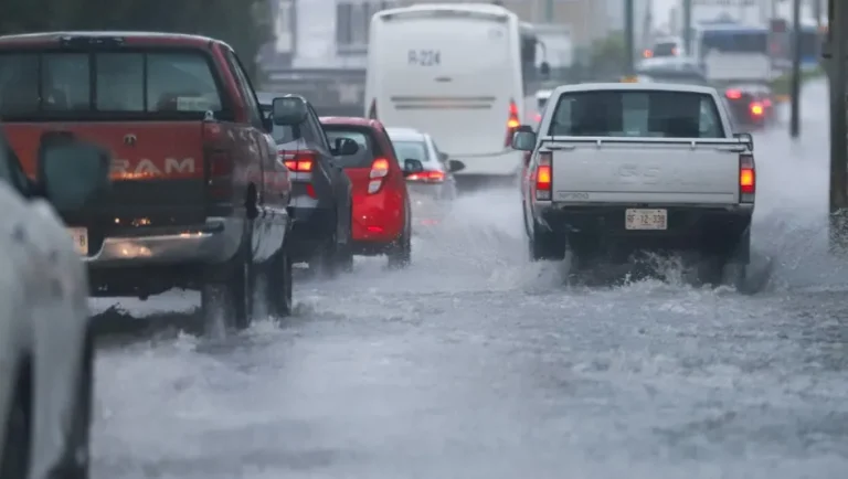 Prevén chubascos y tormentas aisladas para este sábado en Nuevo León