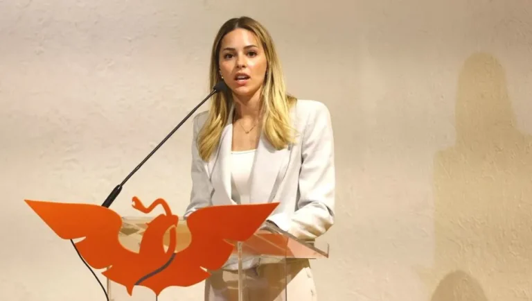 ‘Es una injusticia’: Mariana Rodríguez ante fallo del TEE a favor de Adrián de la Garza