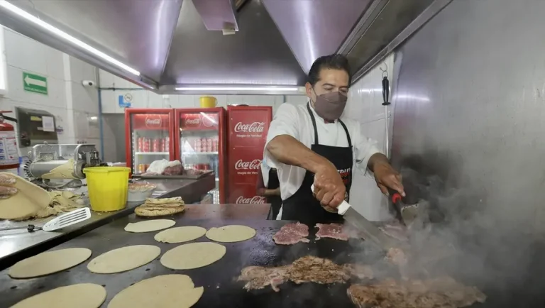 Tacos El Califa de León, inclusión culinaria en las Estrellas Michelin