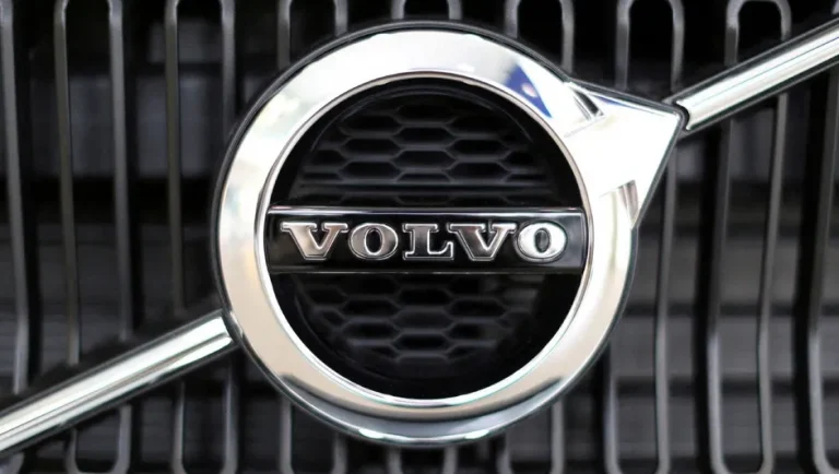 Esperan que instalación de Volvo en Nuevo León atraiga a más inversionistas