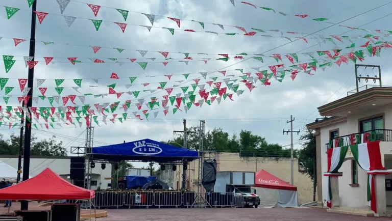 Salinas Victoria y El Carmen seguirán fiestas patrias pese a violencia