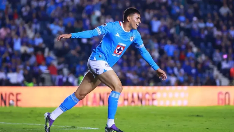 Cruz Azul apostará por jóvenes y Gabriel Fernández ante baja de Antuna 