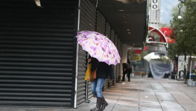 Prevén chubascos y temperaturas de entre los 14 y 16 grados en Nuevo León