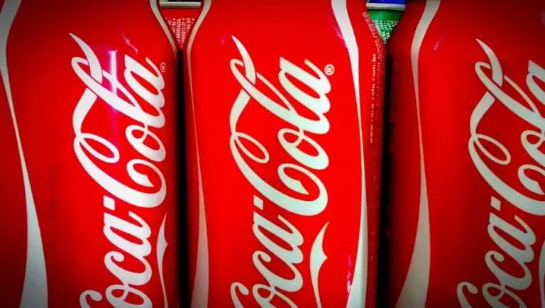 Reporta Coca-Cola Femsa que ahorra 1.36 litros de agua por bebida producida