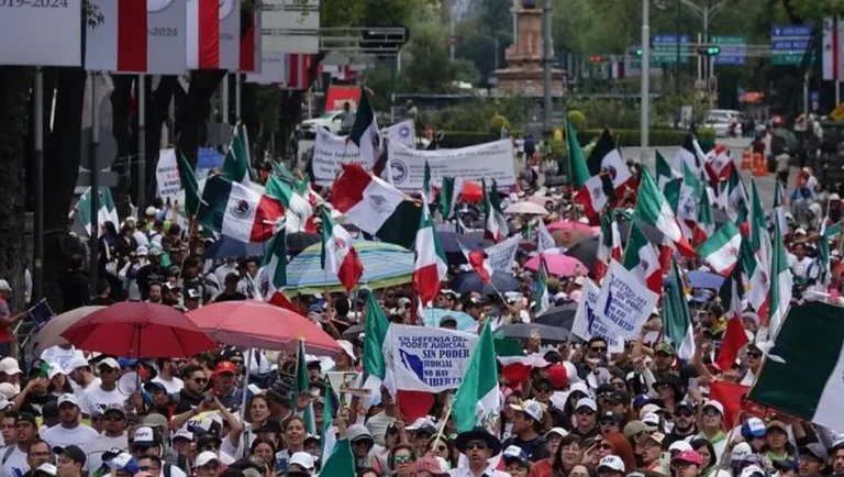 Trabajadores de base del Poder Judicial conservarán su trabajo con reforma: Bátiz