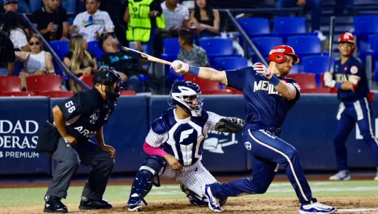 Águilas de Mexicali vencen a Sultanes en el segundo juego de la serie en la LMP