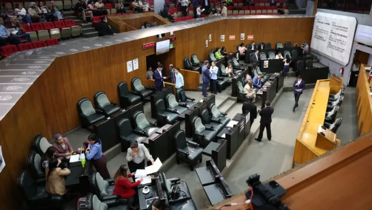 Aprueban diputados Presupuesto 2025 de Congreso de Nuevo León