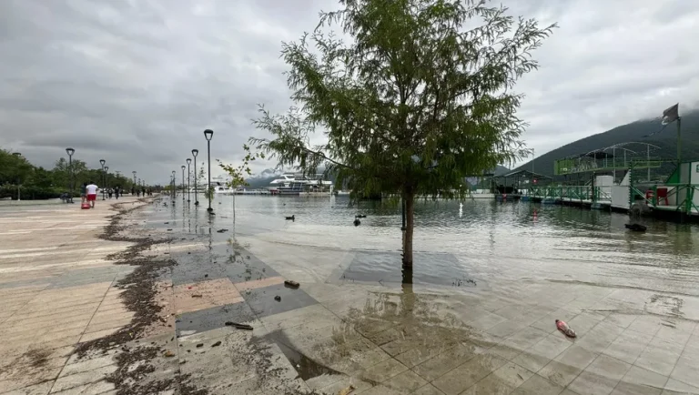 Presa La Boca alcanza su máxima capacidad tras lluvias en el Estado