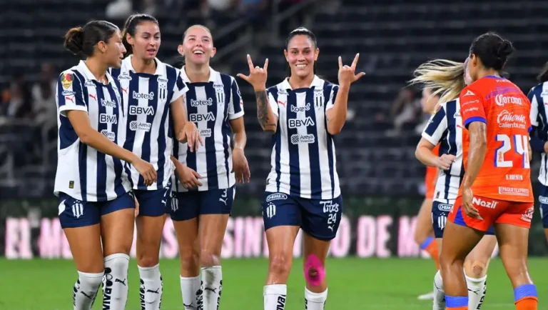 Rayadas triunfa con goleada sobre Mazatlán en la Liga MX Femenil