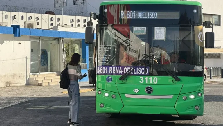 ‘Tarifazo’ sorprende a usuarios con Urbani en Monterrey