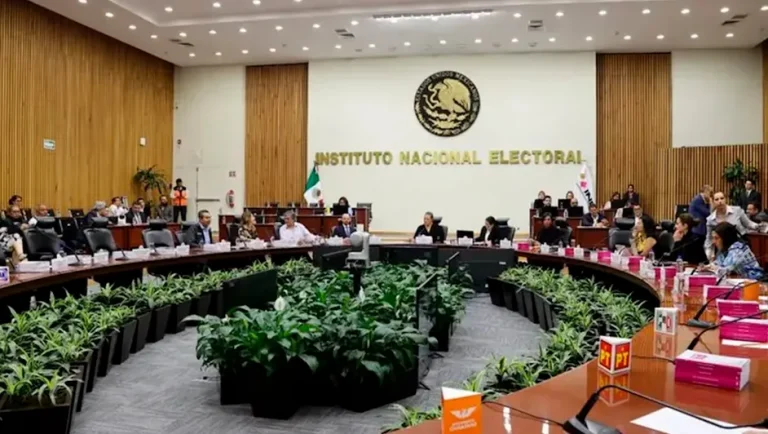 Junta Ejecutiva del INE aprueba 13 mil 205 mdp para elección judicial