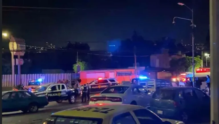 Grupo armado ataca bar en Querétaro; reportan varios muertos