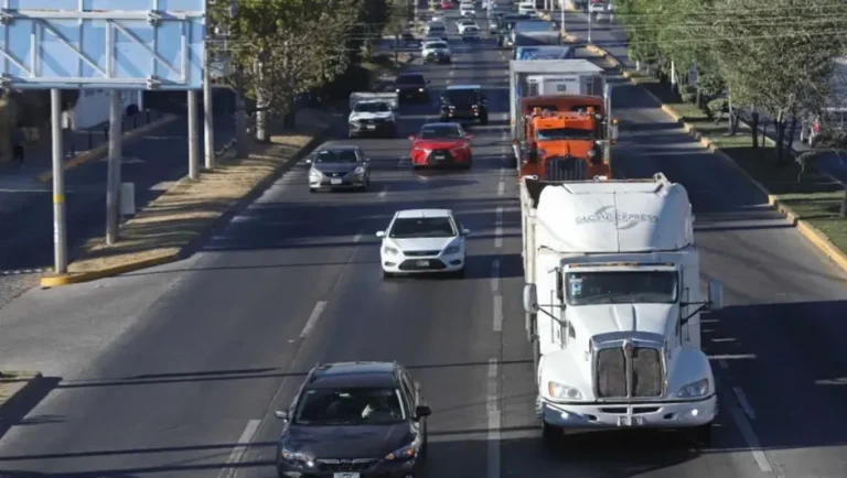 Comercio transfronterizo crecerá 6% por carretera debido a nearshoring