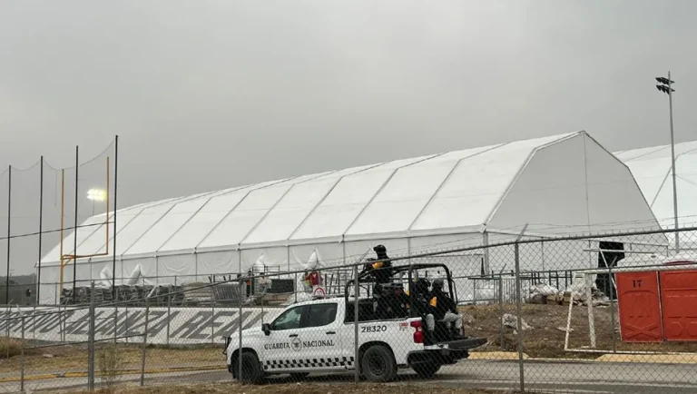 Construyen albergue para migrantes deportados en  El Carmen, NL