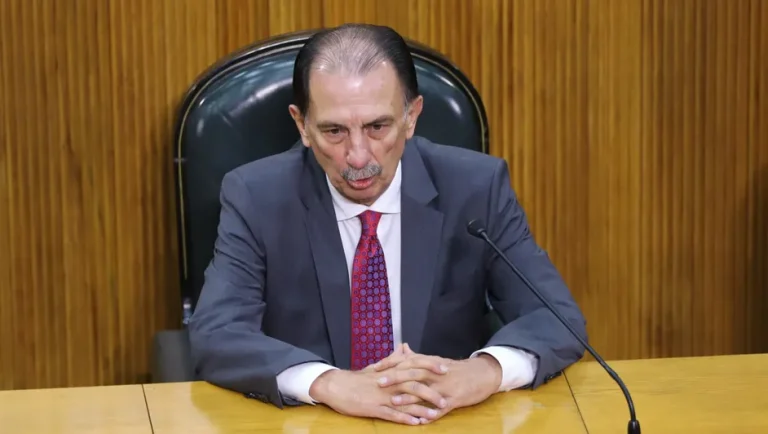 Javier Flores analiza cambios en Fiscalía de Nuevo León