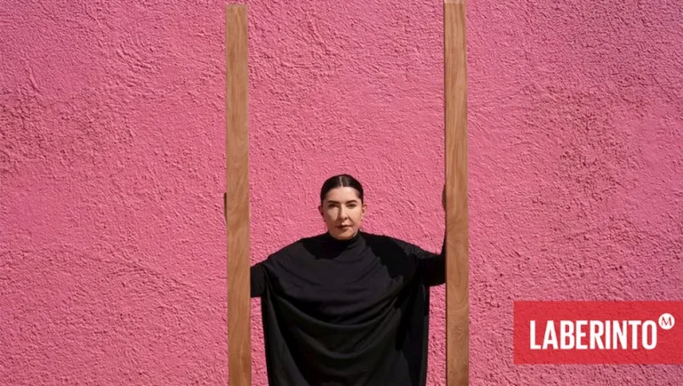 Loca de manicomio: Marina Abramović en México