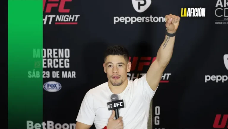 Brandon Moreno y Steve Erceg cumplen con la báscula para UFC Fight Night México