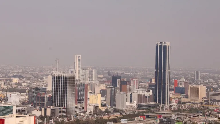 Medición de calidad del aire en NL se vio afectada por tres estaciones con fallas