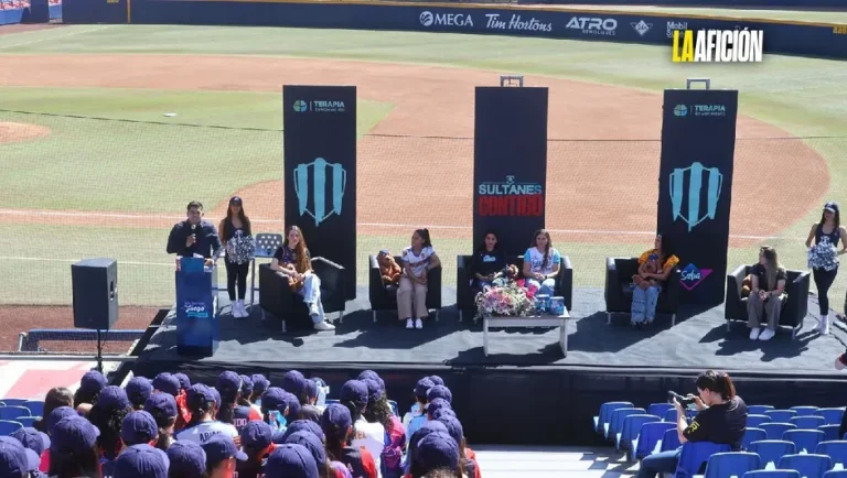 Sultanes conmemora el Día Internacional de la Mujer con atletas femeniles