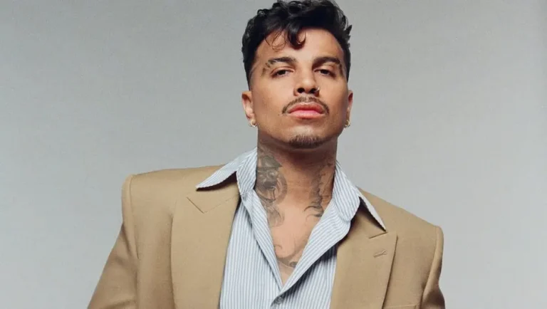 Usuarios reaccionan a los precios de Rauw Alejandro en México