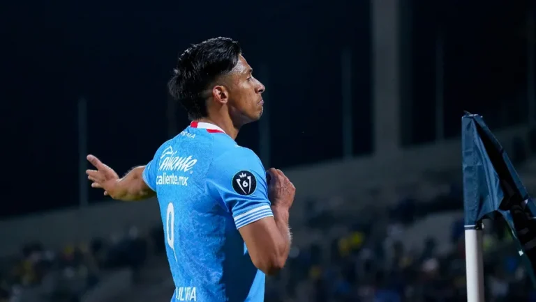 Cruz Azul saca al América y avanza a la semifinal de la Concacaf Champions Cup