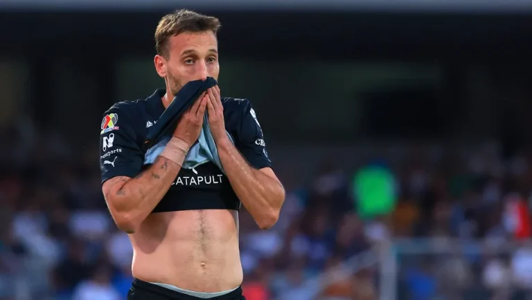 Sergio Canales es baja para últimos partidos de Rayados, previo a la fase final