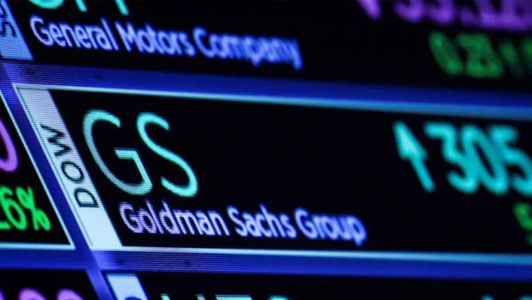 Banamex: Temor a recesión mundial provoca desplome de los mercados globales