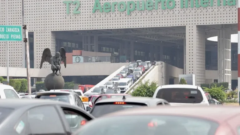 Reportan que AICM registró buena operatividad durante manifestación de la CNTE