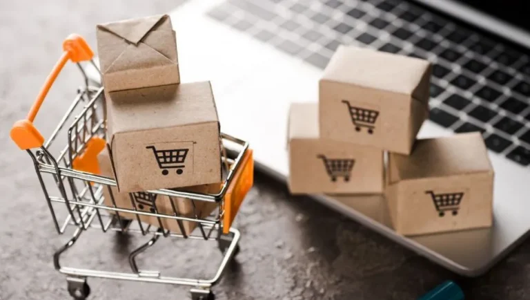 Adyen: Por miedo a fraudes, uno de cada cuatro consumidores evita la compra en línea